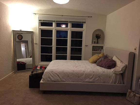 4th image of 1021 El Camino Real APT 201