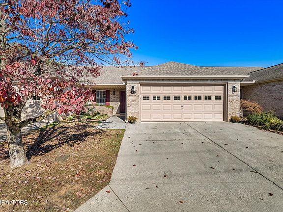 2nd image of 10821 Admiral Bend Way