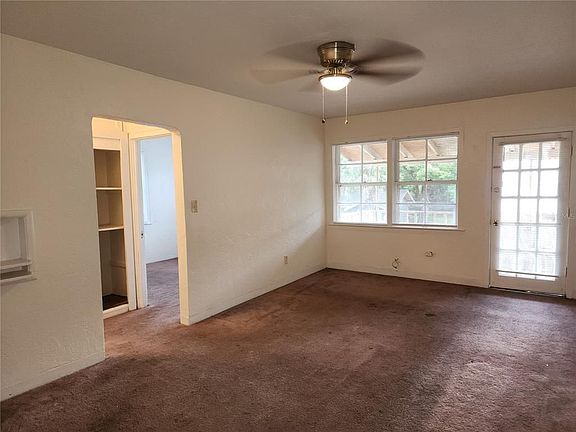 2nd image of 311 SE 8th St #4
