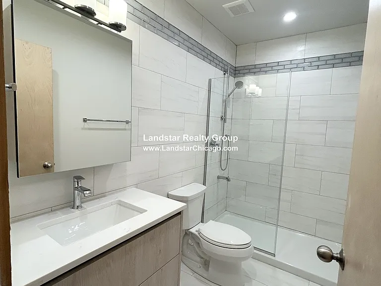 4611 S Ellis Ave #209 — Photo 18