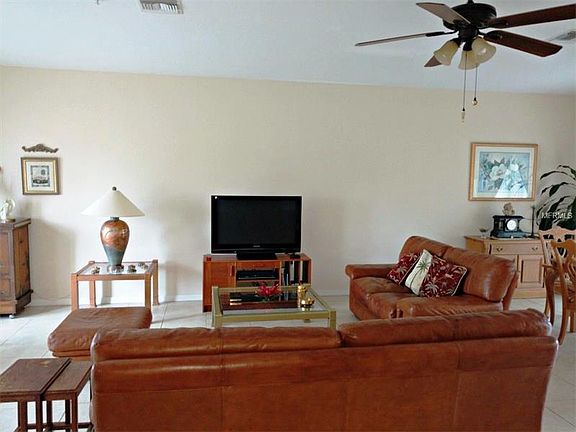 3rd image of 3929 Cape Haze Dr Building 1