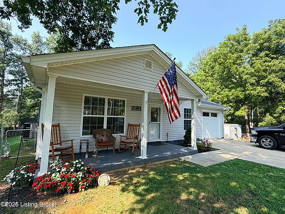 2nd image of 207 Woods Rd