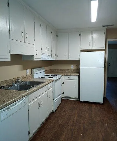 1026 Davidson Dr #A — Photo 6