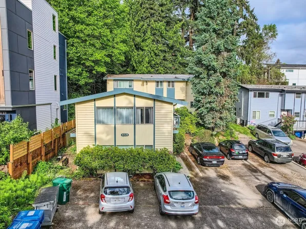 8519 23rd Avenue NE, Seattle, WA 98115