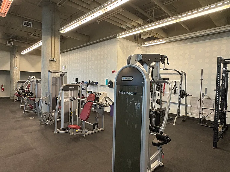 860 W Blackhawk St #601 — Photo 15