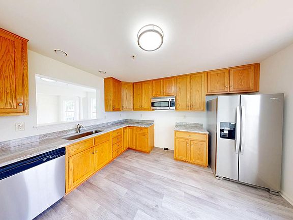 5th image of 17619 Potter Bell Way