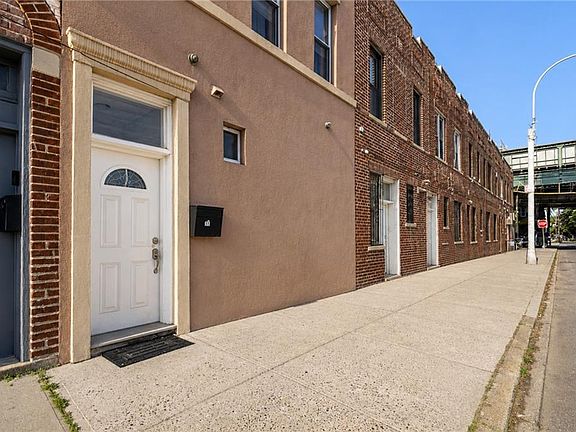 4th image of 276 Avenue U
