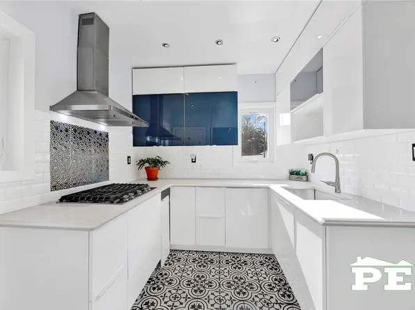 3222 Kings Highway image 8 of 28