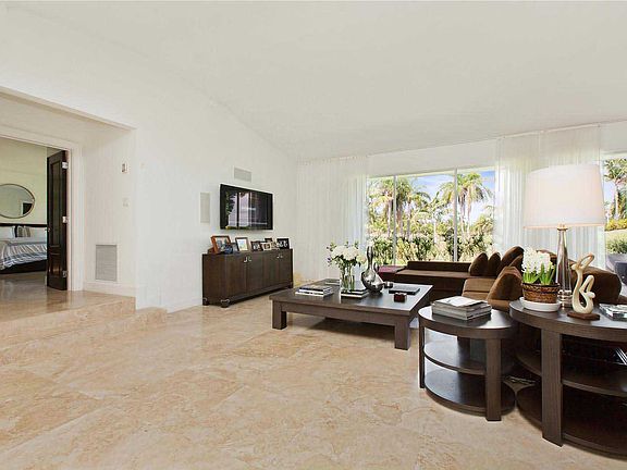 3rd image of 5600 La Gorce Dr