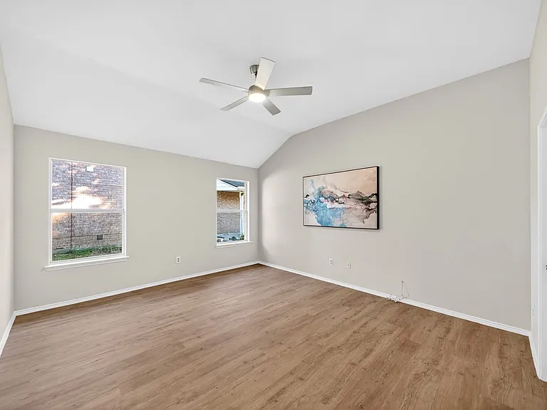 1925 Clear Creek Dr — Photo 15