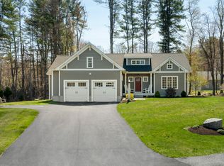 3 Flagship Cir, Kennebunk, ME 04043