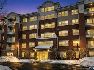 10123 Warrens Way, Wanaque, NJ