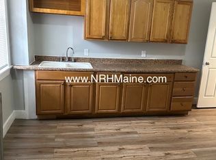 3 Bartlett St #4, Lewiston, ME 04240