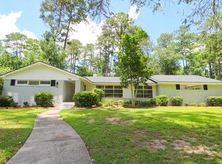 2002 Hammock Dr, Valdosta, GA 31602