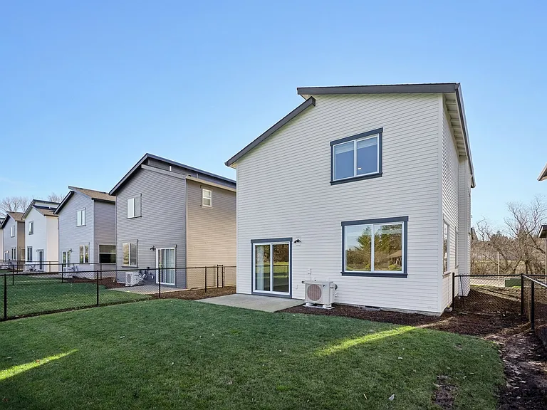 6201-6455 SE Quail Park Ln — Photo 51