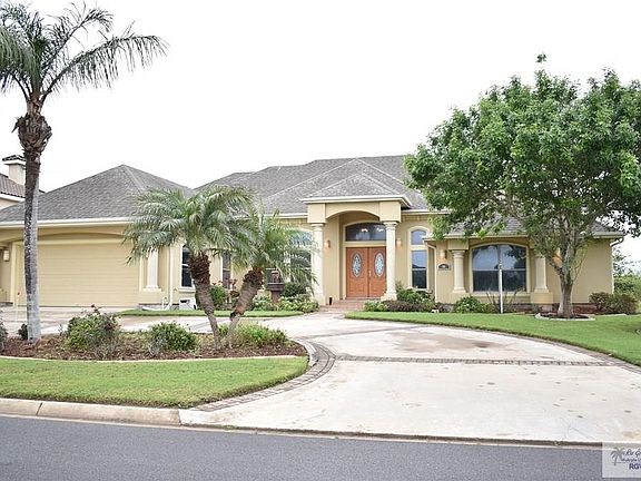 2nd image of 44 Whooping Crane Dr