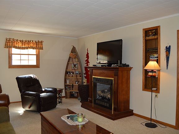 2nd image of 207 Oakwood Ave