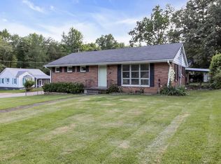 212 S Lake St, Paris, TN 38242