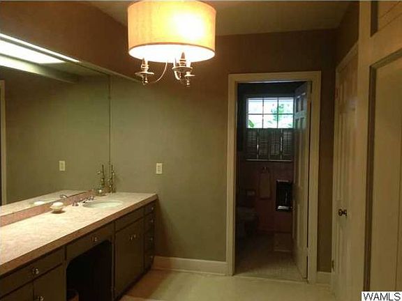 2nd image of 1 Bellview Dr