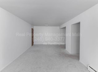 335 E State Fair APT 7, Detroit, MI 48203