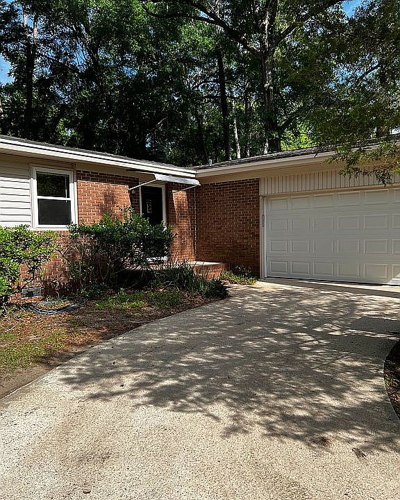 1st image of 1809 Doomar Dr