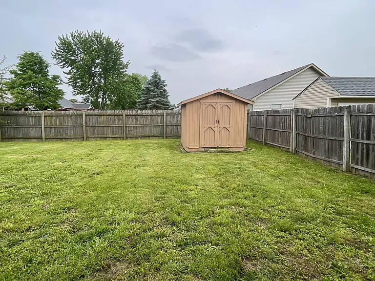 128 Heckman Dr — Photo 17