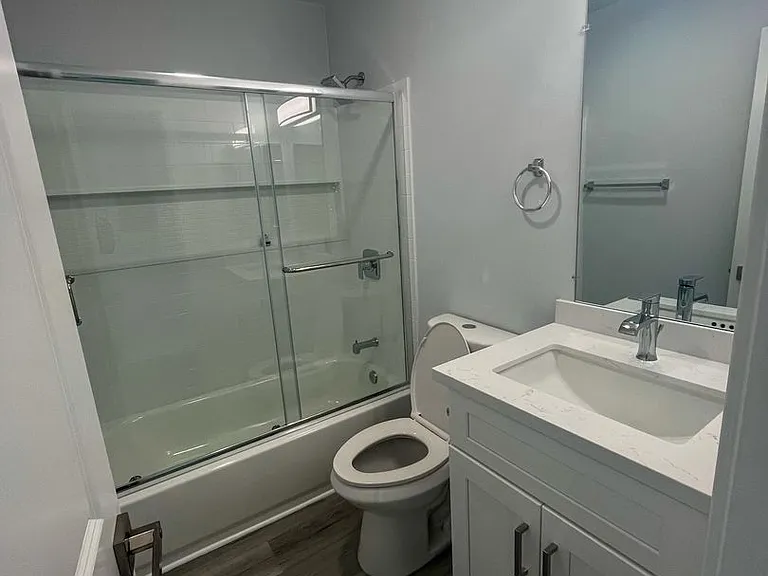 Canyon Creek Apartments B — Photo 14