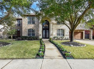11822 Hallowed Stream Ln, Cypress, TX 77433