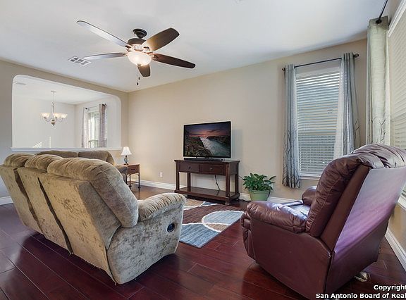 5th image of 8407 Spicewood Bnd