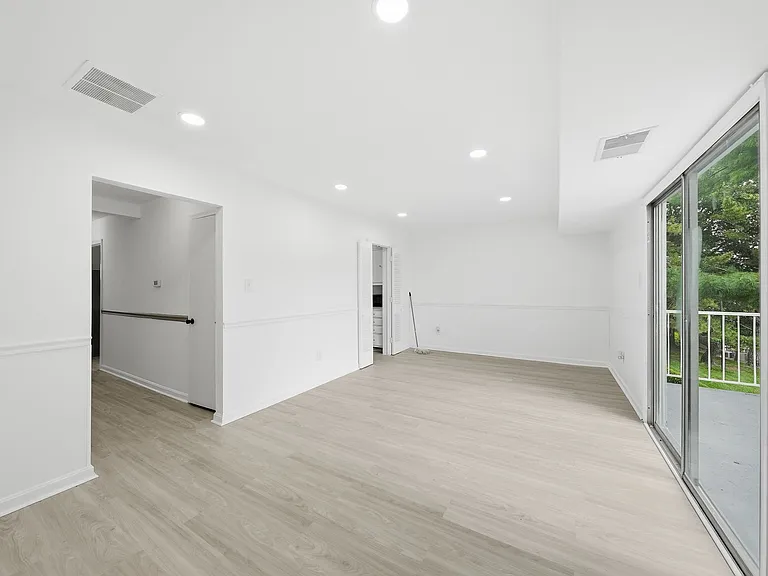 14455 Turin Ln — Photo 12