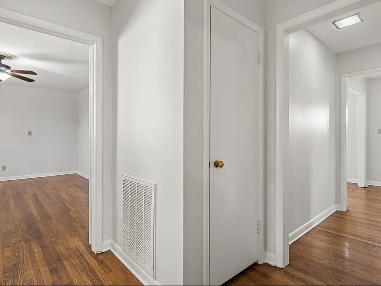 1621 Lamar St — Photo 11