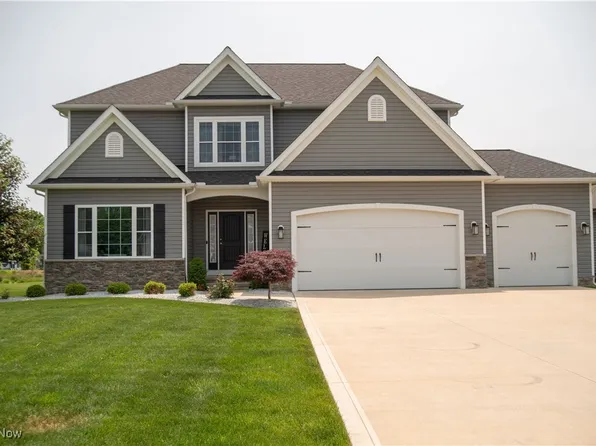 8224 Lilly Ln, Concord Township, OH 44077