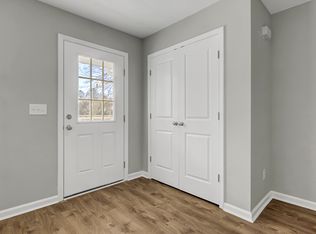 104 Thelma Dr #A, Summerville, SC 29485