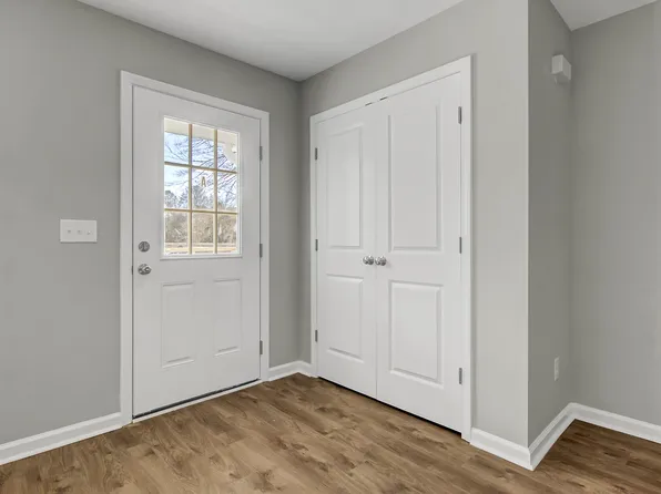 104 Thelma Dr #A, Summerville, SC 29485