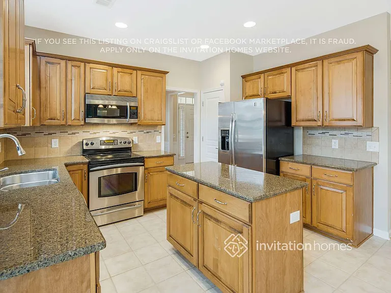 6204 Woodland Commons Dr — Photo 8