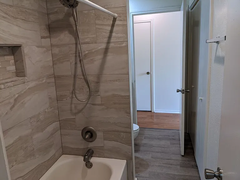 3013 Clover Ln — Photo 13