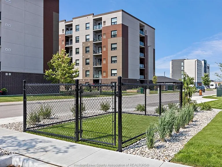 716 Brownstone Dr #205 — Photo 41