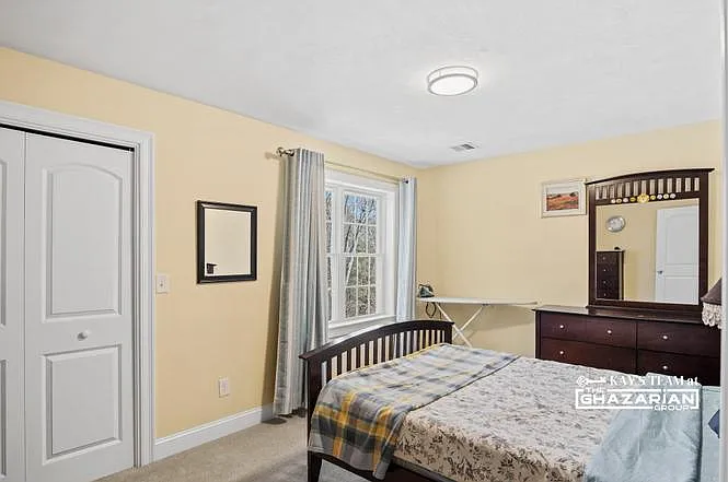 250 Willow St — Photo 28