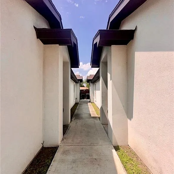 103 E Sgt Leonel Trevino Rd #A — Photo 2