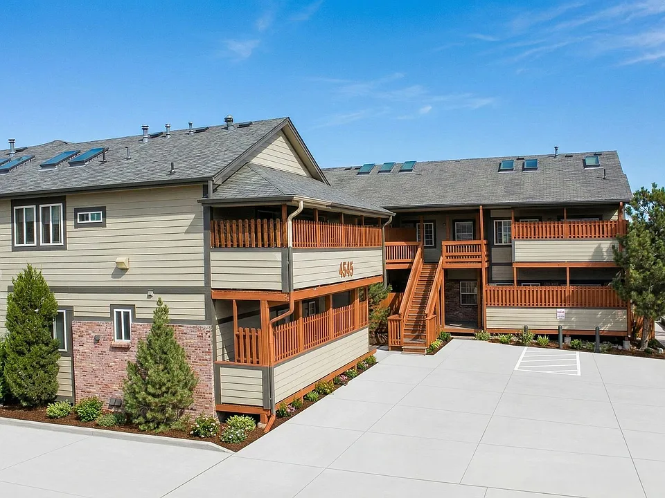 4545-4567 Morrison Rd