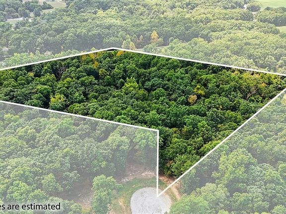 3rd image of 23 Turning Leaf Ln