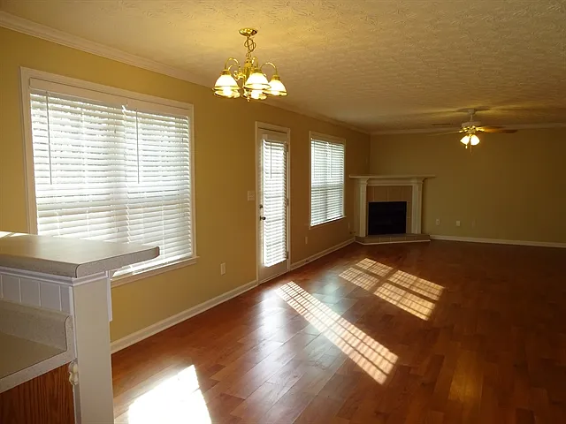 1633 Virgil Pond Ln — Photo 4