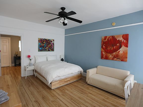 2nd image of 1153 Magnolia Ave APT B