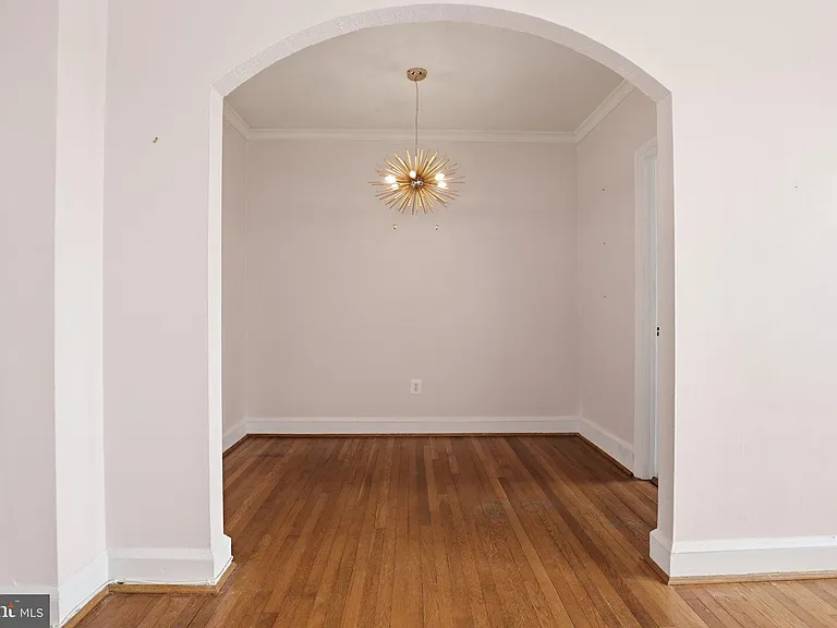 1365 Kennedy St NW #506 — Photo 2