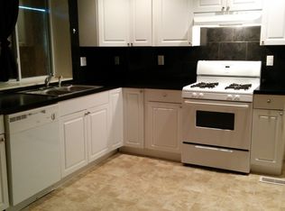 2893 N Constitution Rd, Camden, NJ 08104