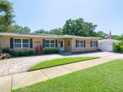 8050 28th Ave N, Saint Petersburg, FL, 33710