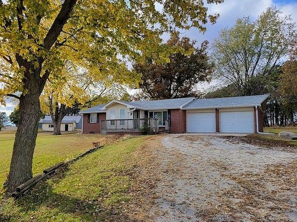 8545 NW 40th St