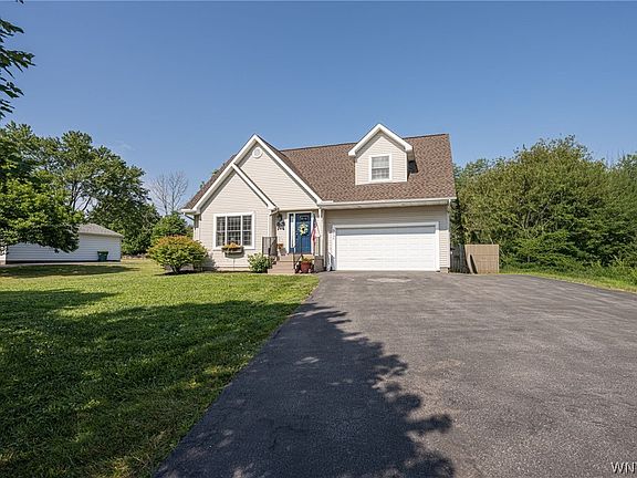 2nd image of 5430 Ernest Rd