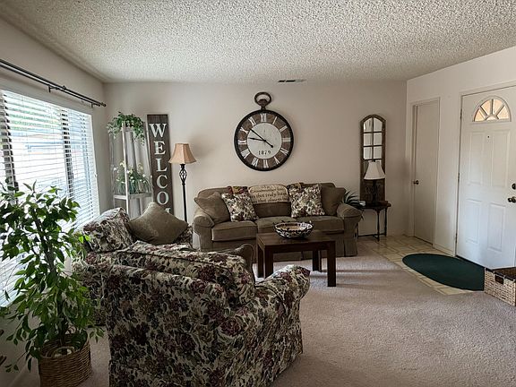 4th image of 45145 Harlas Ave