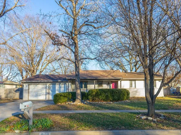 1670 N Wood Ave, Wichita, KS 67212